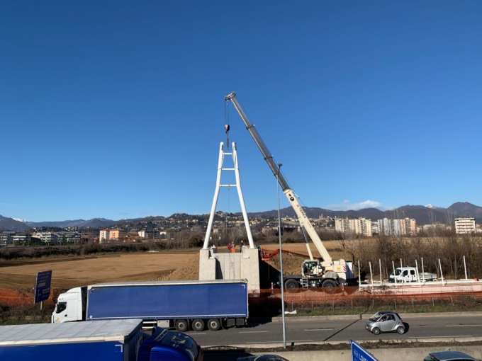 Posa delle due passerelle sulla circonvallazione: le modifiche alla viabilità