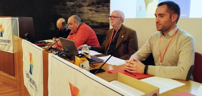Presidenza di Federconsumatori, riconfermato Christian Perria: «In questi anni aiutati tanti cittadini»