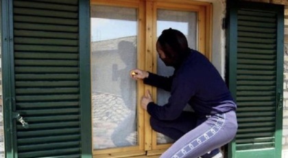 Colpo in pieno giorno a Urgnano: ladri svuotano la cassaforte e portano via i gioielli