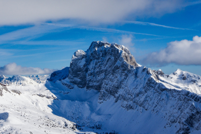 L’accoglienza del rifugio Vodala e le meraviglie da scoprire in vetta al Timogno