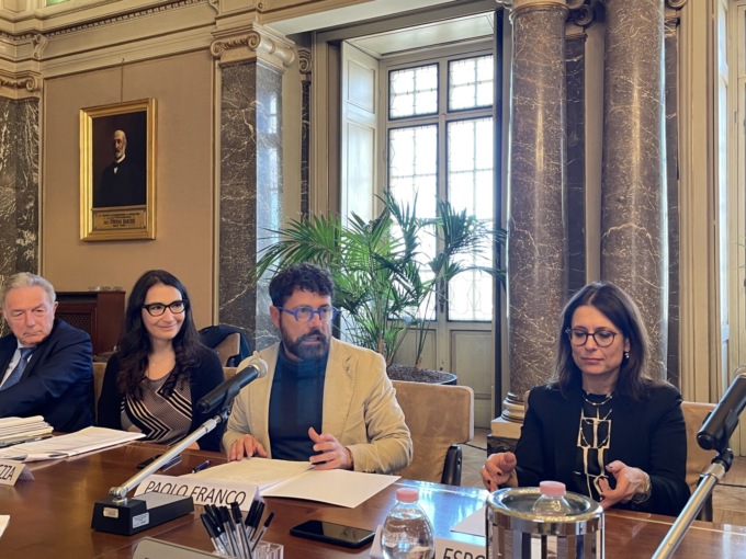 Case Aler sfitte ai richiedenti asilo, è bufera. L’assessore Franco: «Non è vero, mi hanno frainteso»