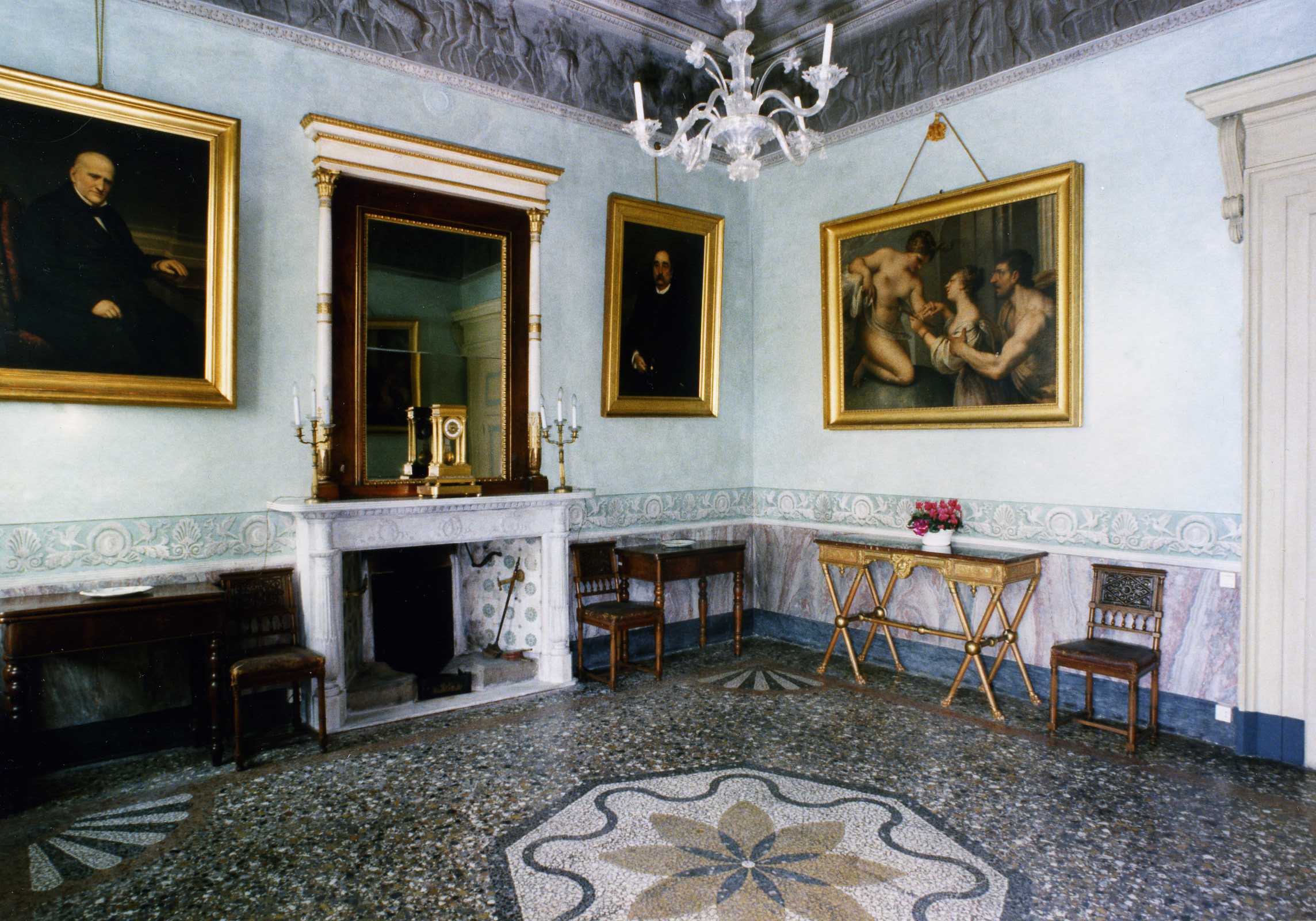 Palazzo Agliardi sala neoclassica6
