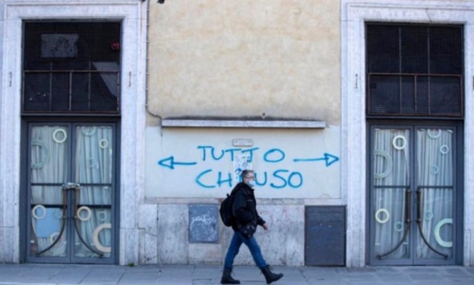 Chiudono le botteghe in Bergamasca: politici, perché non intervenite?