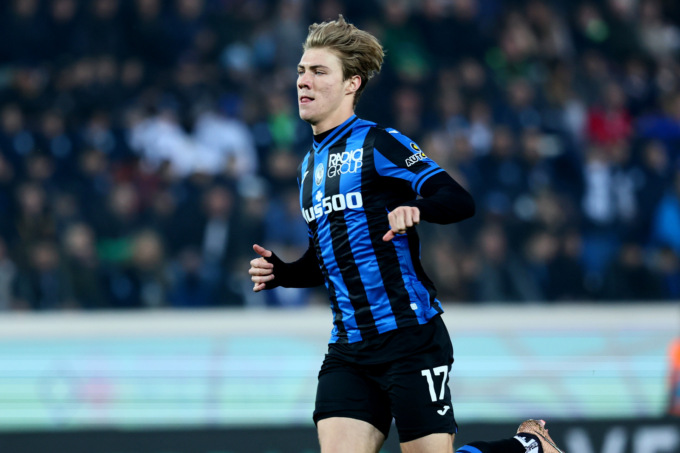 Hojlund in dubbio per la Juventus: c’è un edema fibrillare, situazione da monitorare