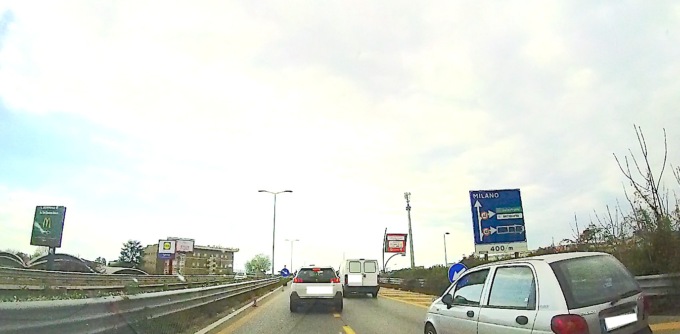 Traffico e cantieri aumentano la tensione tra gli automobilisti: la testimonianza di un lettore