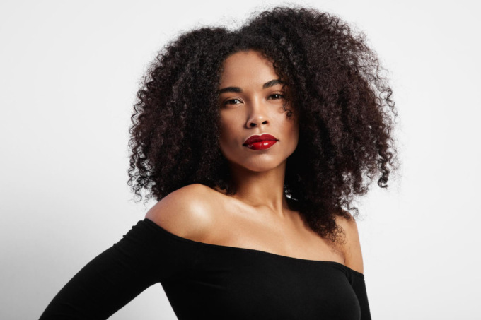 Capelli afro: come prendersene cura nel modo migliore