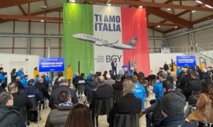 «I nuovi hangar Ryanair porteranno Bergamo al collasso ambientale. Salvini pensi al suo Ministero»