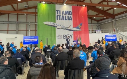 «I nuovi hangar Ryanair porteranno Bergamo al collasso ambientale. Salvini pensi al suo Ministero»