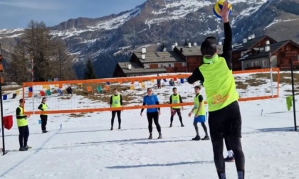 "I Trichechi" conquistano la prima edizione dello snow volley a San Simone