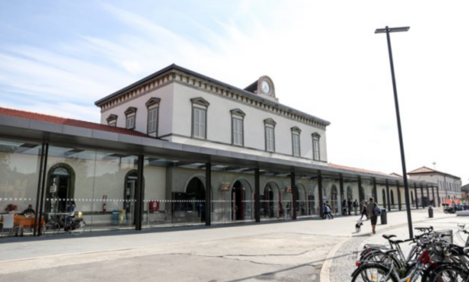 Sicurezza in zona stazione, più telecamere e più attenzione alle fasce orarie con studenti