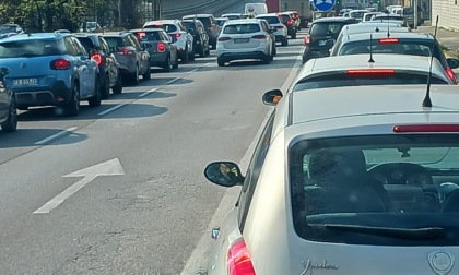 Traffico a Bergamo, è caos: «Incapacità totale, qualcuno si dovrebbe dimettere»