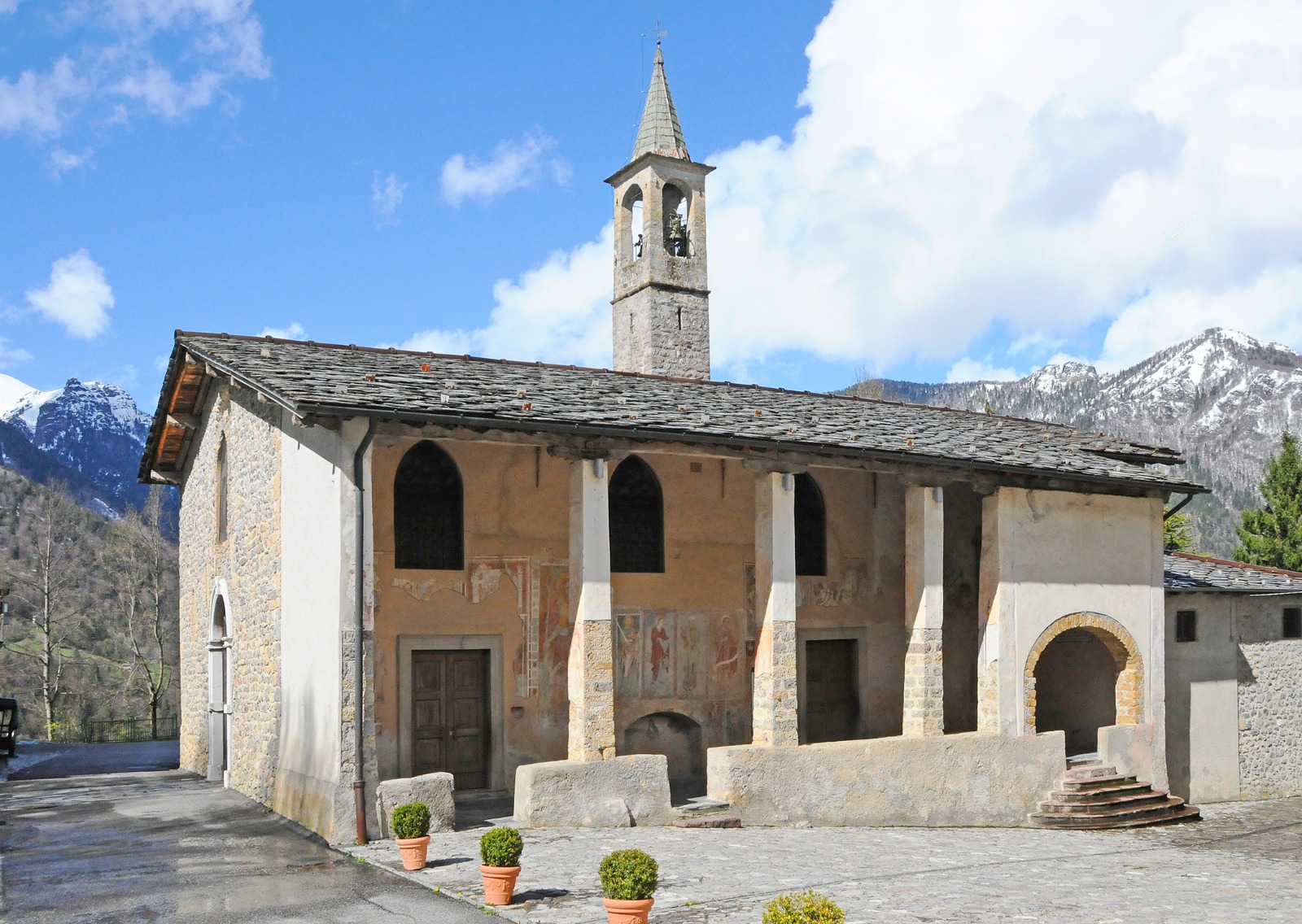 02. Chiesa plebana Santa Brigida_Sede mostra Carlo Ceresa_Lungo le vie della cultura