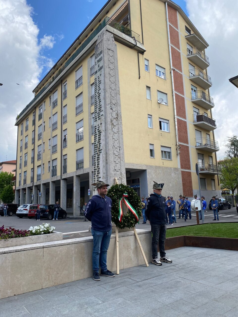 25 aprile piazza