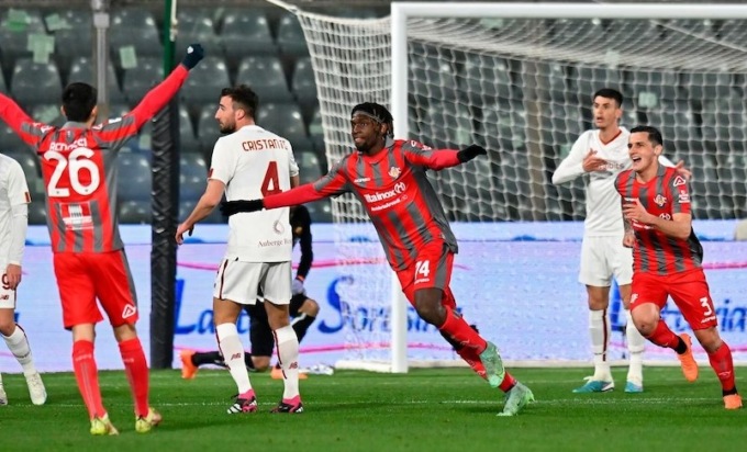 La strana stagione della Cremonese: ultima e quasi spacciata, ma in semifinale di Coppa Italia