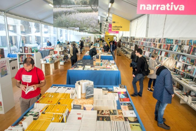 10 frasi in bergamasco sulla Fiera dei Librai 2023