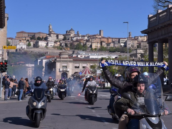 Foto e video dei circa 400 atalantini in motorino a Cremona: 80 km di trasferta d’altri tempi