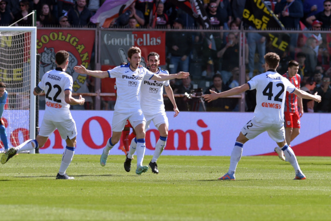 Marten de Roon vede il podio nerazzurro di presenze in A: è a 230, gliene mancano 8