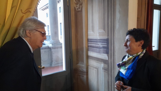 Visita a sorpresa di Vittorio Sgarbi a Brignano