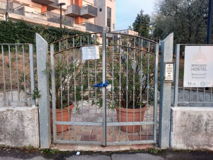 L’ostello di Bergamo rinascerà: via libera dalla Provincia allo studio di fattibilità per il risanamento