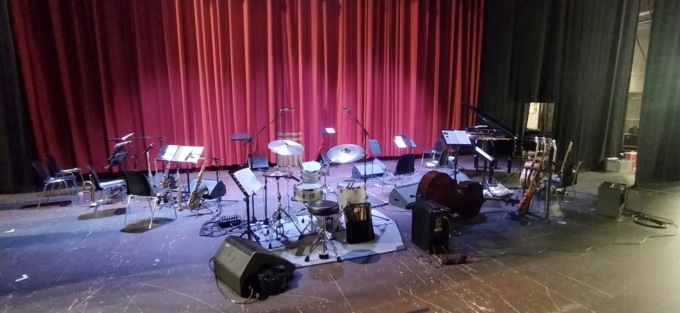 L’ultimo concerto al Palacreberg. Presto sarà abbattuto per il nuovo Palasport