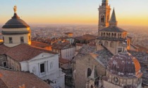 Soggiornare a Bergamo costa come a Roma o Venezia: hotel più cari anche del 15 per cento