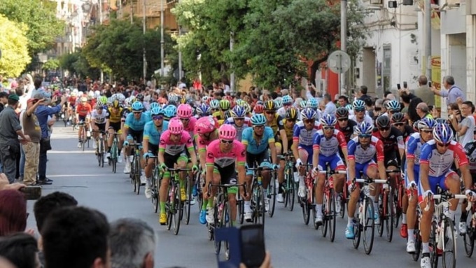 Domenica il Giro d’Italia: ecco le strade chiuse a Bergamo e in provincia