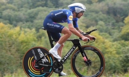 Mattia Cattaneo ha il Covid: l'alzanese si ritira dal Giro d'Italia