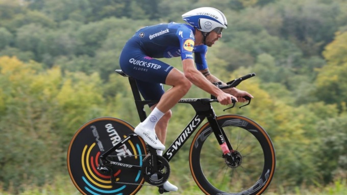 Mattia Cattaneo ha il Covid: l’alzanese si ritira dal Giro d’Italia