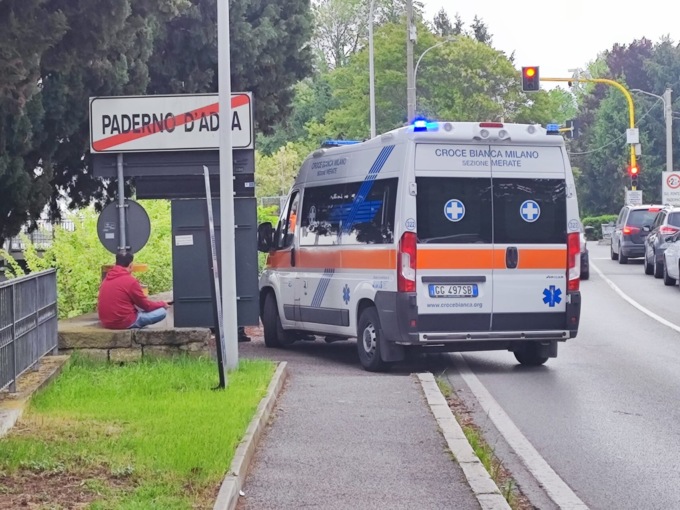 Tenta di buttarsi dal ponte di Paderno: salvata da un passante. Secondo caso in pochi giorni