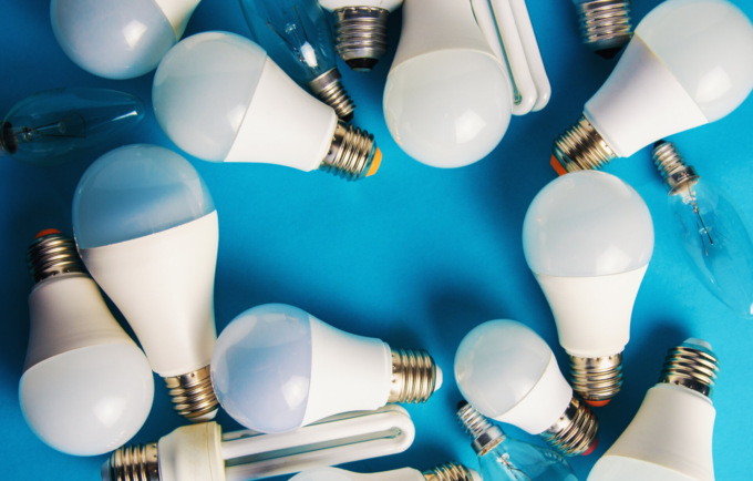 Luce: il ritorno delle tariffe a prezzo bloccato
