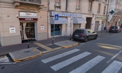 Ragazzo in monopattino investito da un furgone in Borgo Palazzo: è grave