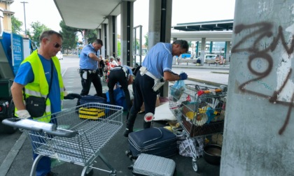 Gli agenti trovano cocaina nel suo borsello: arrestato alla stazione autolinee