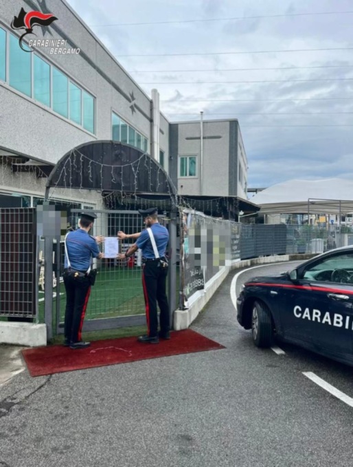 Albano, sospeso il locale della sparatoria: «Ritrovo di persone pericolose e armate»