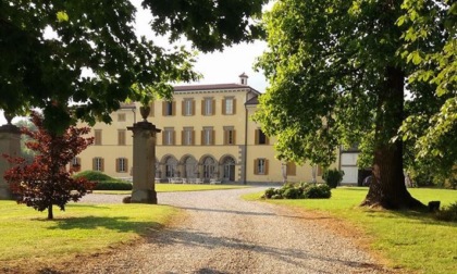 L'orto del castello di Lurano e il cancello di Villa Vitalba verranno sistemati grazie ad Airbnb