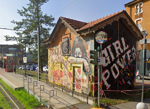 Una nuova cicloficcina in via Bianzana, lì dove prima c’era il casello ferroviario