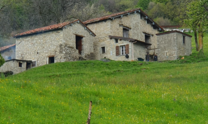 Gruppo della Valbrembana riceve la bandiera verde di Legambiente