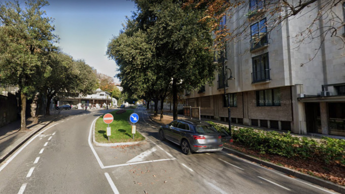 Niente cantiere privato in viale Vittorio Emanuele. Il Comune: «Sarebbe il caos»