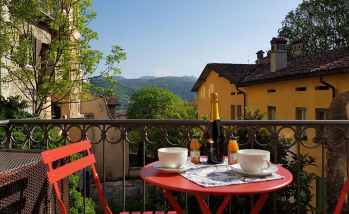 I bed and breakfast spuntano come funghi, nella Bergamasca: ecco i dati