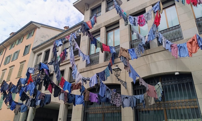 La svolta di Borgo Pignolo, nel cuore di Bergamo: chiese aperte e locali pieni