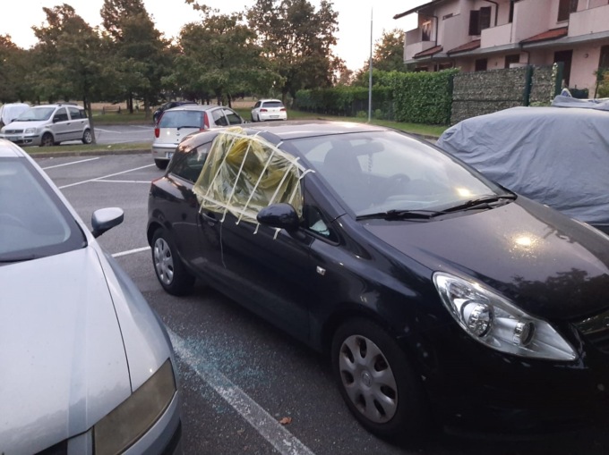 Viola più volte i domiciliari, in carcere il 36enne che aveva preso a martellate nove auto a Bariano