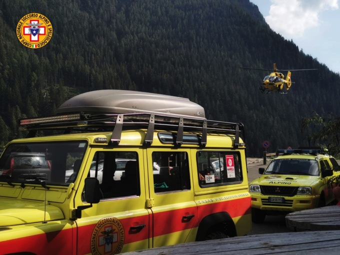 Tragedia in montagna a Carona, escursionista 26enne cade per ottanta metri e muore