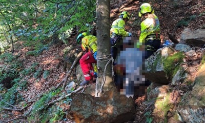 Ferito alla gamba e bloccato in zona impervia: recuperato fungaiolo a Valbondione