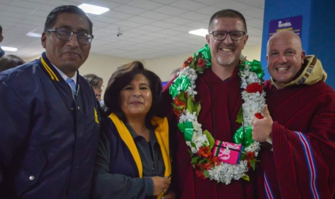 Don Andrea e don Giovanni, a Munaypata in Bolivia è festa targata… Val Brembana