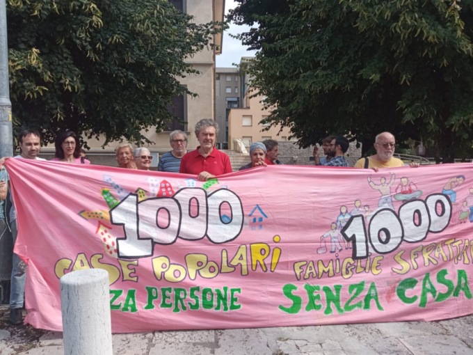 Attacco a Comune di Bergamo e Aler: «Assegnazioni di alloggi mai così basse»