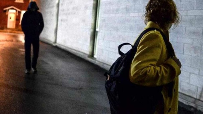 Condominio di Pumenengo terrorizzato da uno stalker. Che era già in carcere per aver perseguitato una 17enne
