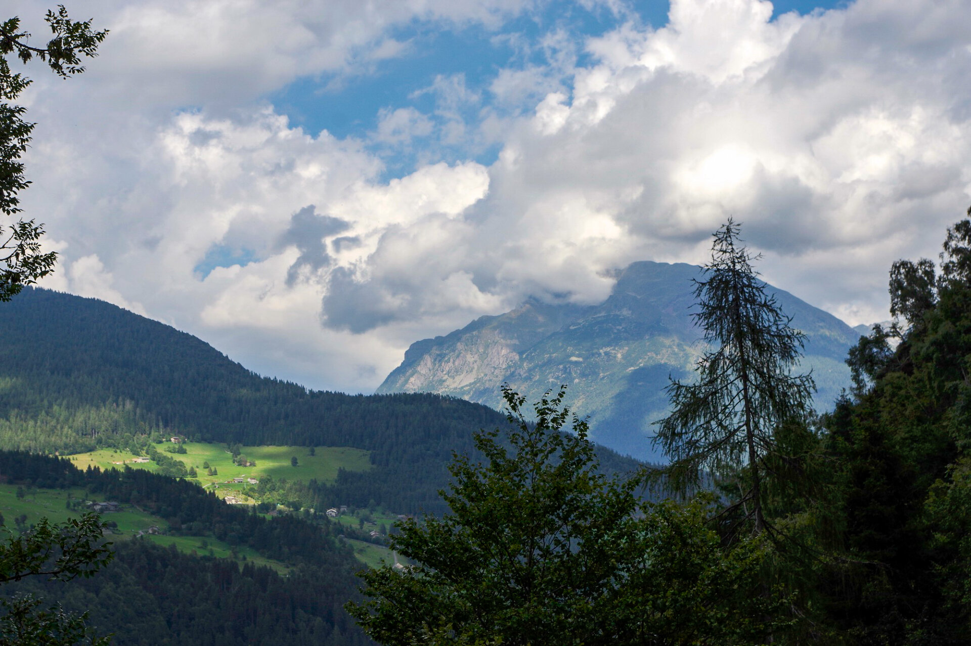 9 - Escursione in Val Sanguigno