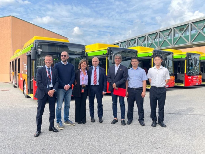 Dieci nuovi mezzi elettrici nella flotta di Atb. Obiettivo diesel free entro il 2030