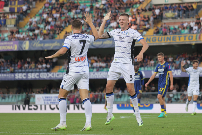 Cronaca di Verona-Atalanta 0-1: la Dea segna, sbaglia (tanto), stringe i denti e vince
