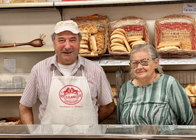 Mozzo, fine di un’epoca: chiude il celebre e storico alimentari di Piergiglio Rota