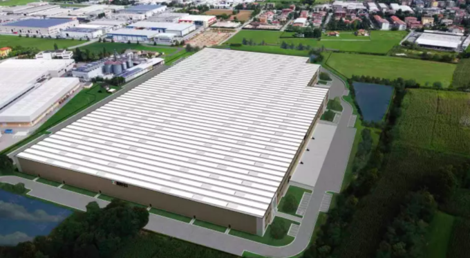 Il gruppo di farmacie Dr.Max apre un polo logistico (in espansione) a Telgate